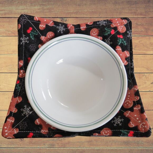 Microwave Bowl Cozy, Reversible Gingerbread Men and Black and White Check - Picture 3 of 4